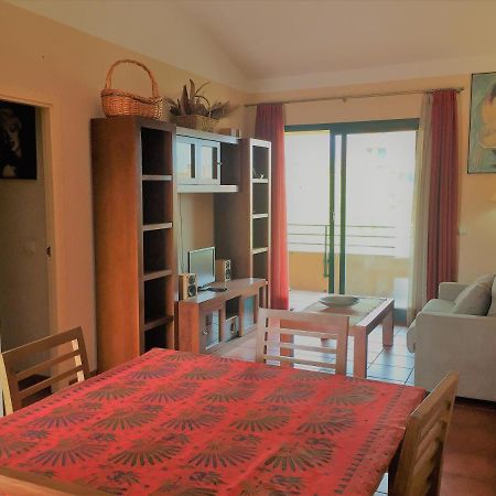 Ongi Etorri Apartamento Calafat Exterior foto