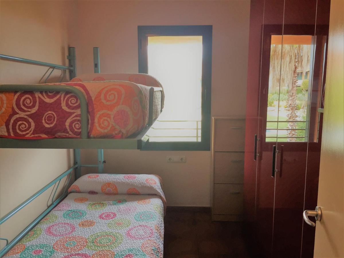 Ongi Etorri Apartamento Calafat Exterior foto