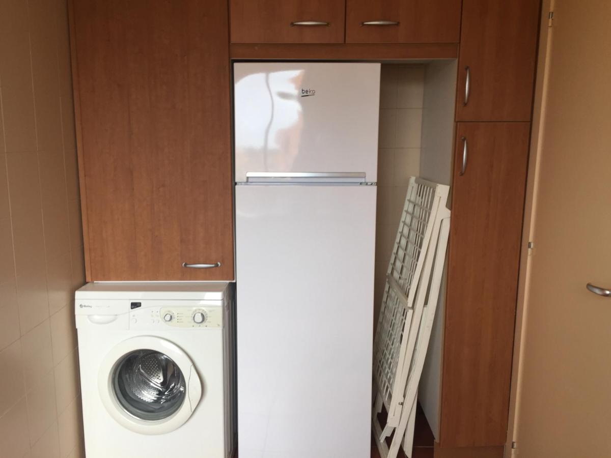 Ongi Etorri Apartamento Calafat Exterior foto