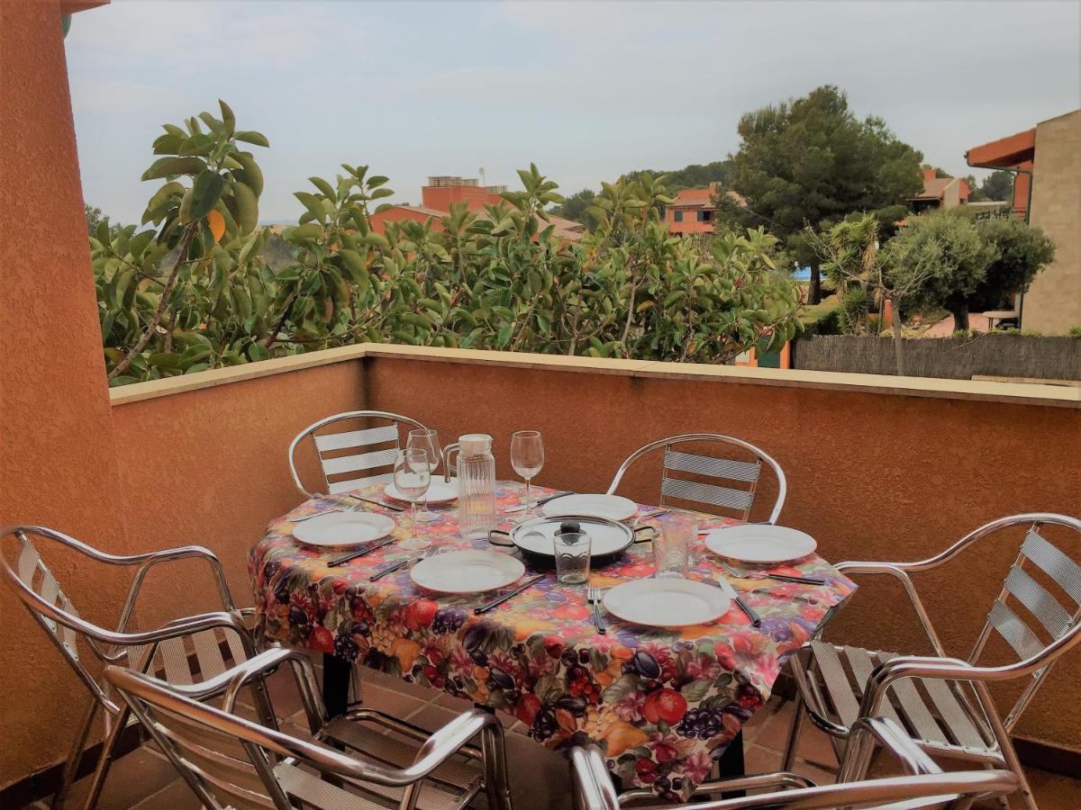 Ongi Etorri Apartamento Calafat Exterior foto